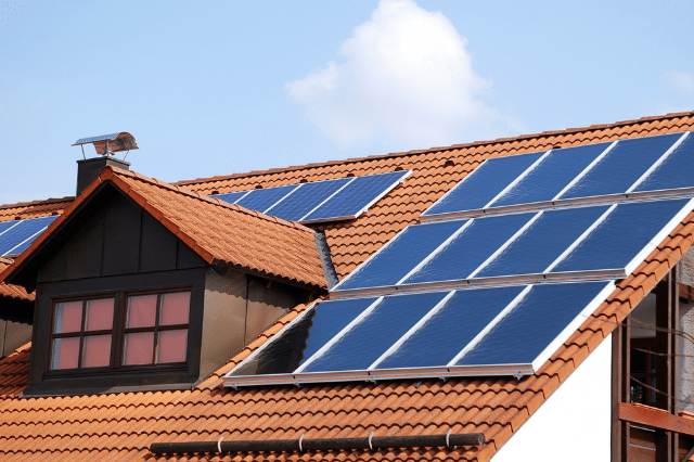 Panneau Photovoltaïque Tarn Occitanie - Agibat Expert en énergie renouvelable